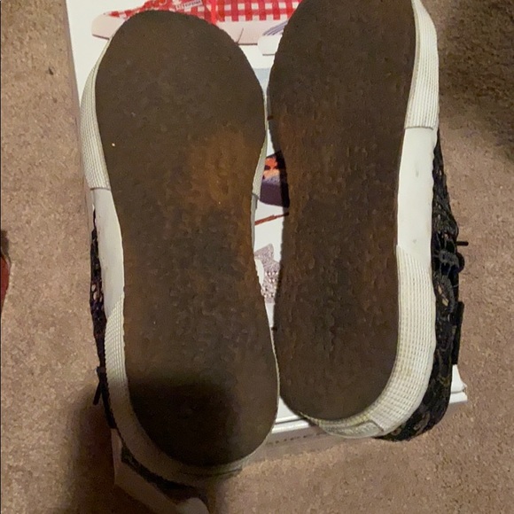 Superga macrame black & silver sneakers size 9 - Picture 3 of 5